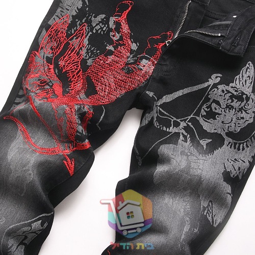 Jeans AMIRI mit Cherub-Print und roter Stickerei 3
