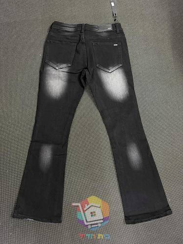 Jeans AMIRI mit Cherub-Print und roter Stickerei 17