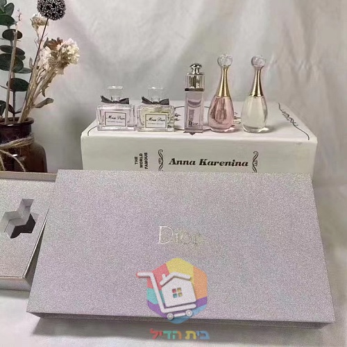 מארז מיני בשמים Dior עם ארבעה בקבוקים 1