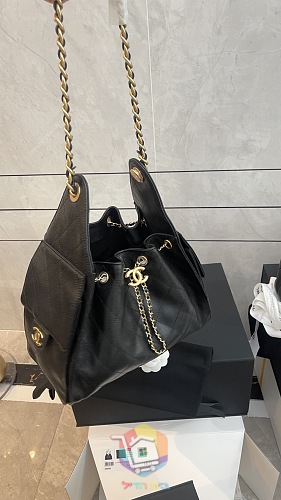 תיק Chanel 25 Small מעור מרופד עם שרוך שרשרת ותליון לוגו, שחור, תמונה 9