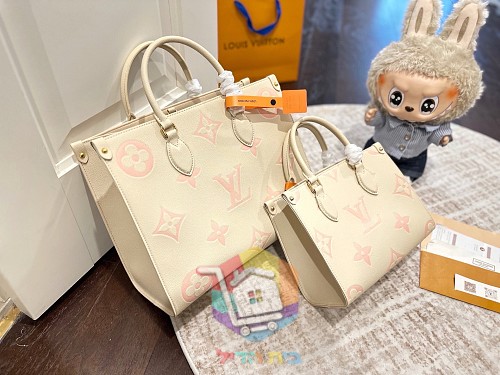 תיק Louis Vuitton OnTheGo מעור מוטבע בשני גוונים, ורוד או שמנת, 18, 25 או 35 ס"מ, תמונה 7