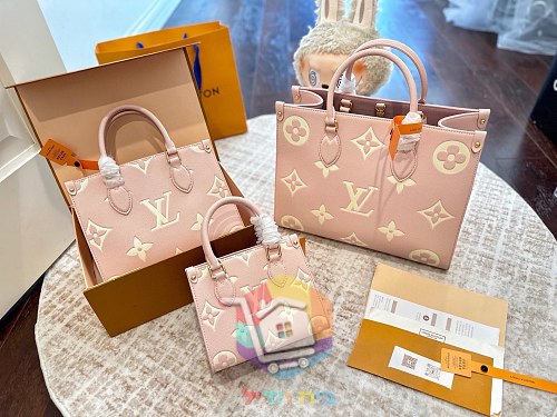 תיק Louis Vuitton OnTheGo מעור מוטבע בשני גוונים, ורוד או שמנת, 18, 25 או 35 ס"מ, תמונה 22