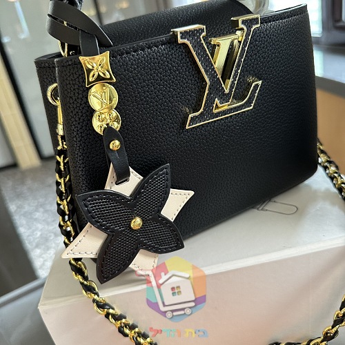 תיק Louis Vuitton Capucines עם תליון פרח ושרשרת, Mini או BB, חמישה צבעים, תמונה 23