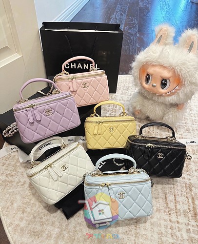תיק Chanel Vanity Case קטן עם ידית ושרשרת, בשישה גוונים, תמונה 25