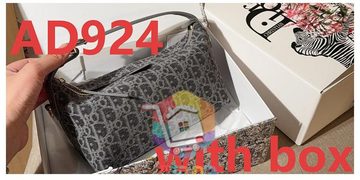 Die Farbe mit dem Code AD924