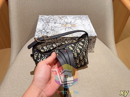 Schultertasche Dior mit Monogramm in Blau