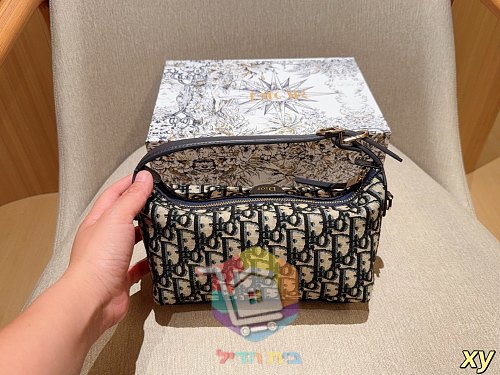Schultertasche Dior mit Monogramm in Blau 10
