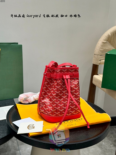 Goyard Beuteltasche mit Chevron-Print und Kordelzug 6