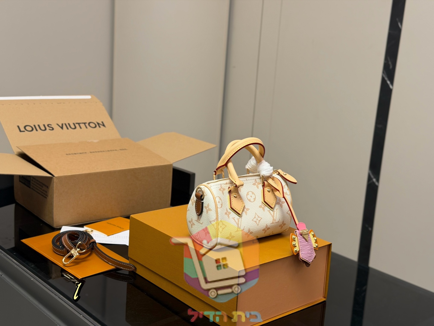 תיק Louis Vuitton Nano Speedy בקנבס Monogram Dune