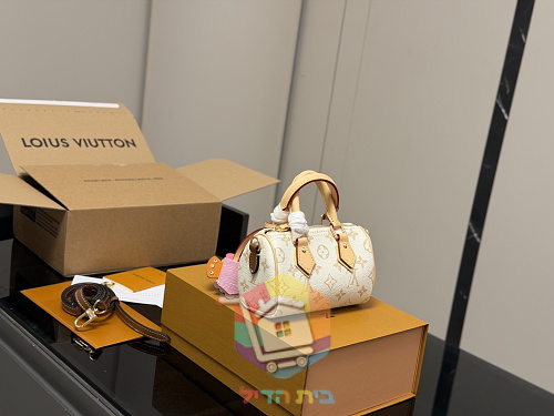 תיק Louis Vuitton Nano Speedy בקנבס Monogram Dune 3