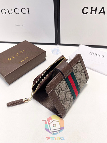 ארנק Gucci בבד מונוגרם עם פס אדום־ירוק 2