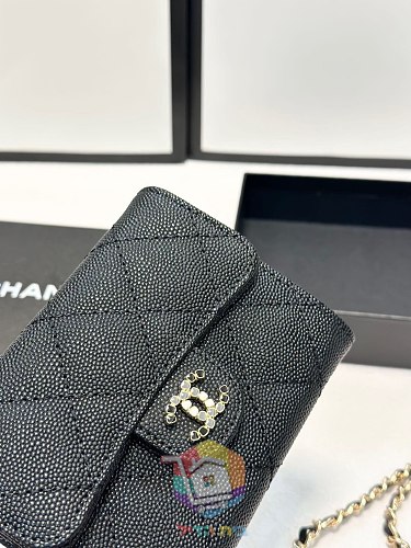 ארנק Chanel מעור גרעיני עם שרשרת 5