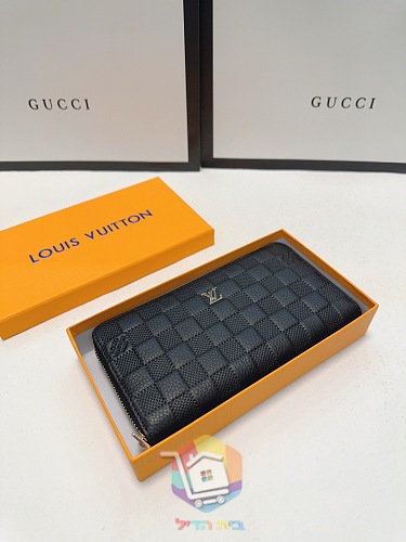 ארנק Louis Vuitton מעור מוטבע עם רוכסן 8