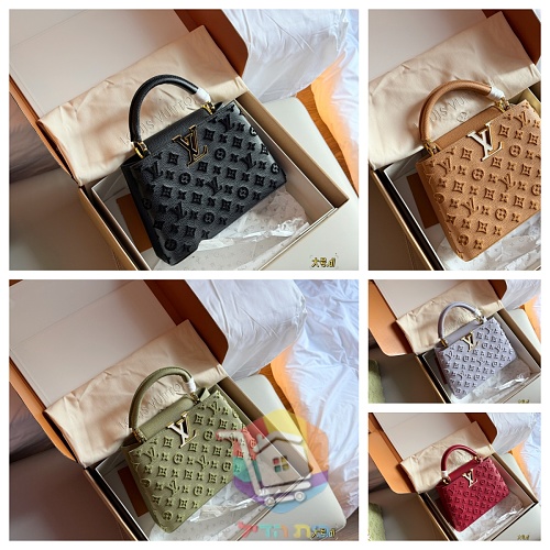 תיק Louis Vuitton Capucines מעור מוטבע בחמישה גוונים 15