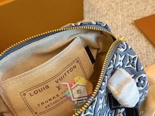 תיק Louis Vuitton Speedy בדנים מונוגרם, 20 ס"מ 2