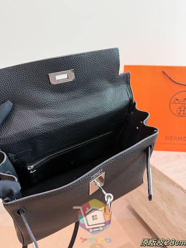 תיק Hermes Birkin מעור טוגו שחור, 28 ס"מ 2