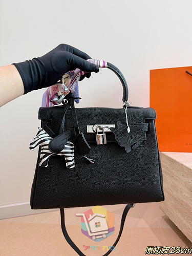 תיק Hermes Birkin מעור טוגו שחור, 28 ס"מ 3