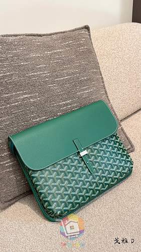 תיק Goyard בחמישה גוונים 8