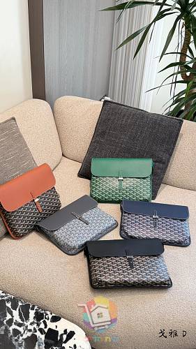 תיק Goyard בחמישה גוונים 9