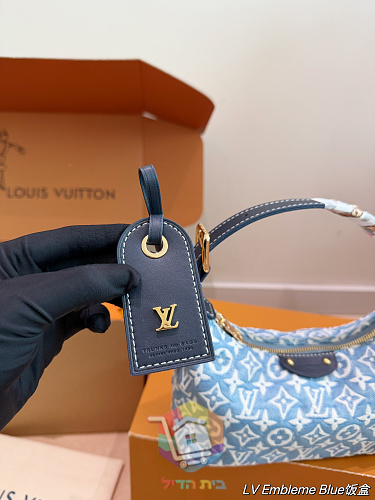 Tasche Louis Vuitton in Halbmondform mit Reißverschluss 9
