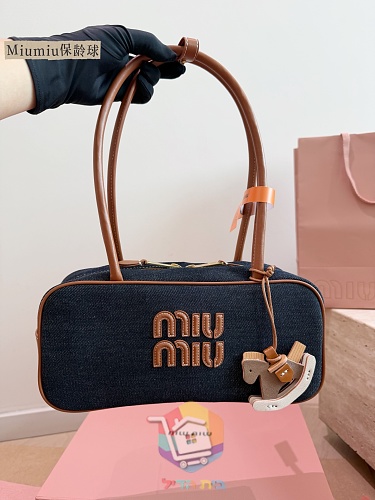 Tasche Miu Miu aus Canvas mit Lederbesatz 7