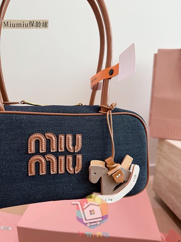 Tasche Miu Miu aus Canvas mit Lederbesatz 8