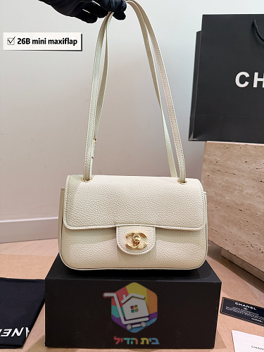 Mini-Tasche Chanel mit Überschlag und CC-Logo 14