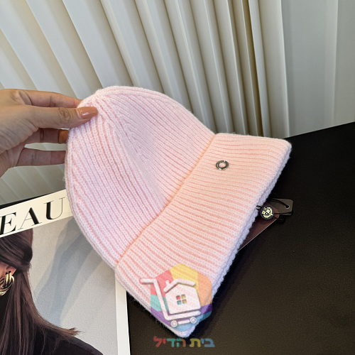 כובע גרב Chanel בשבעה גוונים 45