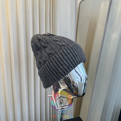 כובע גרב Polo Ralph Lauren בסריגת צמות, שבעה גוונים 35