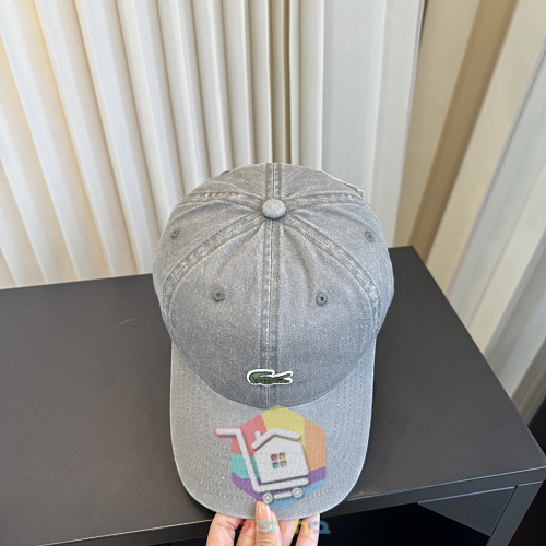 כובע מצחייה Lacoste בשלושה גוונים 5