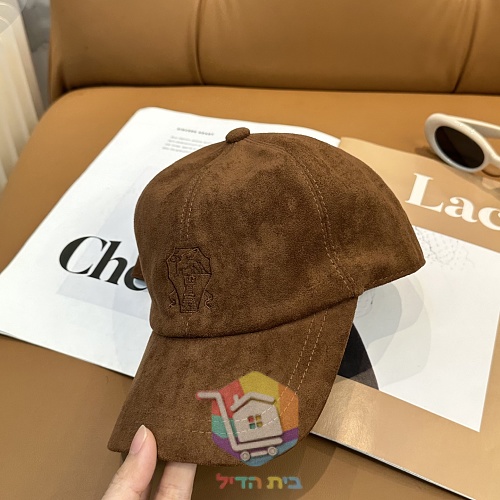 כובע מצחייה Brunello Cucinelli מזמש בשמונה גוונים 15
