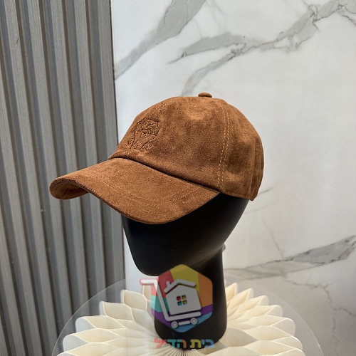 כובע מצחייה Brunello Cucinelli מזמש בשמונה גוונים 16