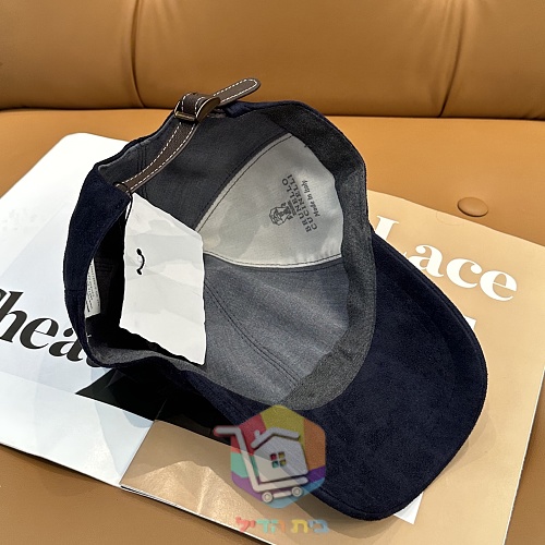 כובע מצחייה Brunello Cucinelli מזמש בשמונה גוונים 29