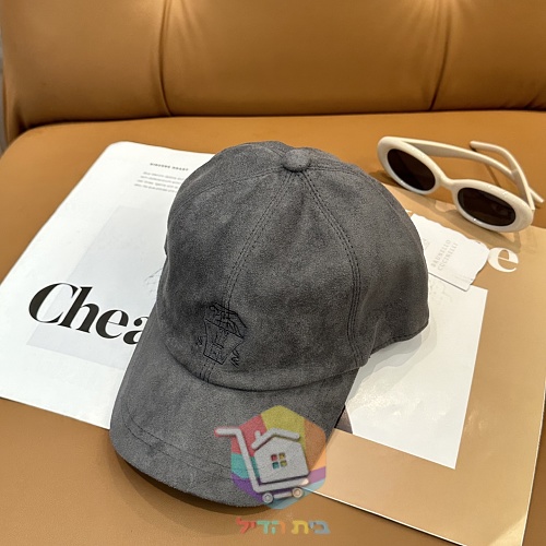 כובע מצחייה Brunello Cucinelli מזמש בשמונה גוונים 42