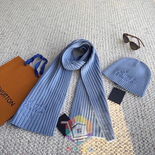 כובע גרב Louis Vuitton בארבעה גוונים 16