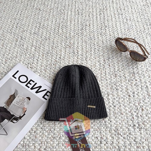 כובע גרב Loro Piana בשמונה גוונים 50