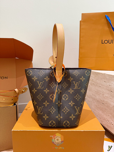 תיק Louis Vuitton All In BB מבד מונוגרם, תמונה 5