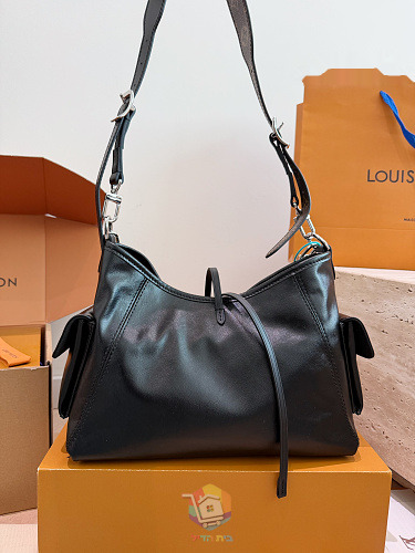 תיק Louis Vuitton CarryAll Cargo Vibe מעור רך, שחור, תמונה 1