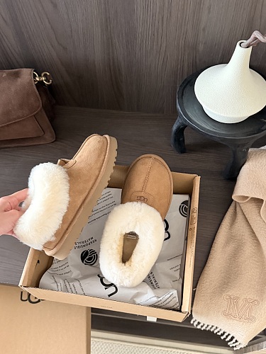 נעלי בית UGG סגורות בשלושה גוונים 6