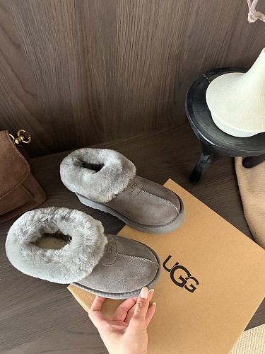 נעלי בית UGG סגורות בשלושה גוונים 12
