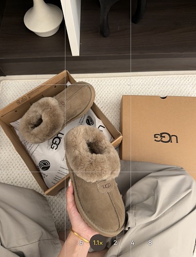נעלי בית UGG סגורות בשלושה גוונים 25