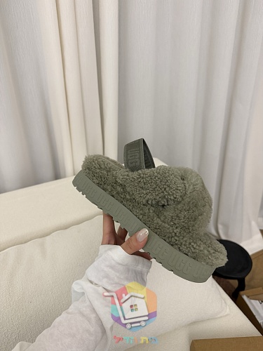 נעלי בית UGG מפרוות כבש בארבעה גוונים 12