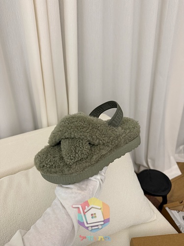 נעלי בית UGG מפרוות כבש בארבעה גוונים 13