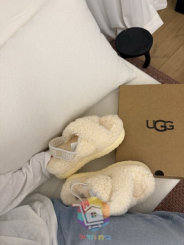 נעלי בית UGG מפרוות כבש בארבעה גוונים 32