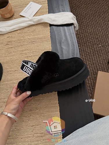 נעלי בית UGG בארבעה גוונים 13
