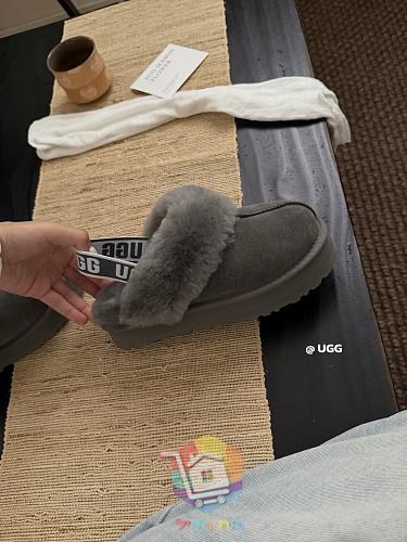 נעלי בית UGG בארבעה גוונים 21
