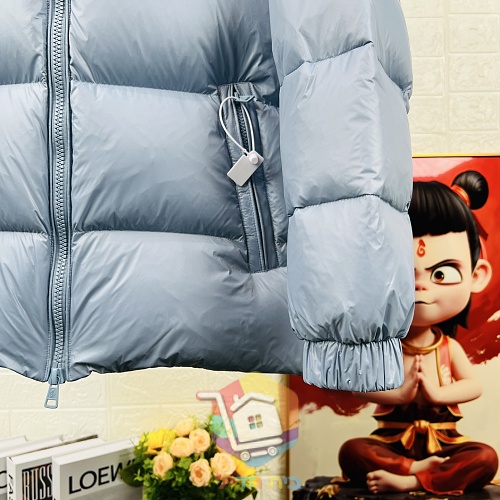 מעיל פוך Moncler עם צווארון עומד, תכלת או שחור, תמונה 11