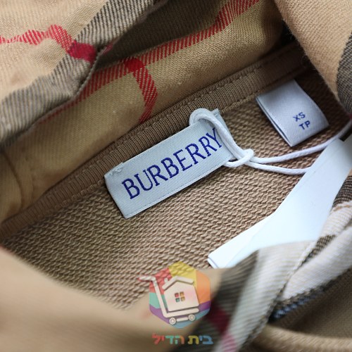 קפוצון Burberry עם בטנת משבצות בשני גוונים 7