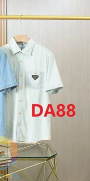 Die Farbe mit dem Code DA88