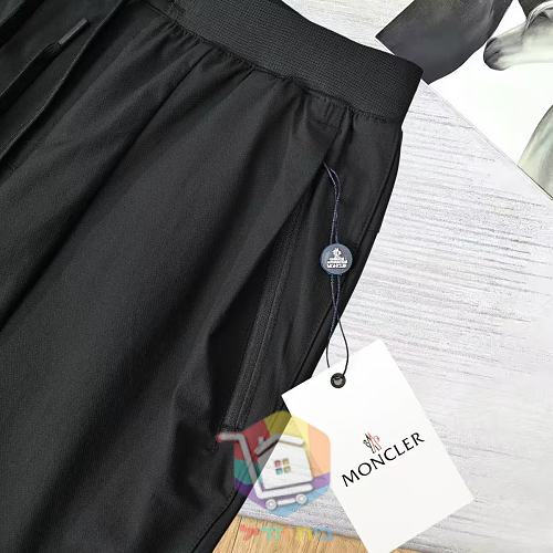 Moncler Sportshorts 4